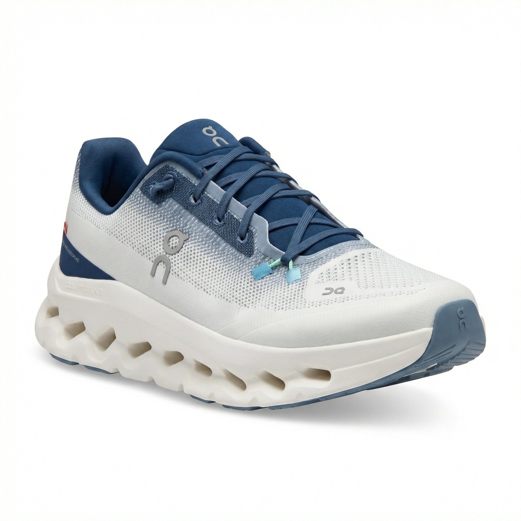 Cloudtilt™ – Ivory Blue White