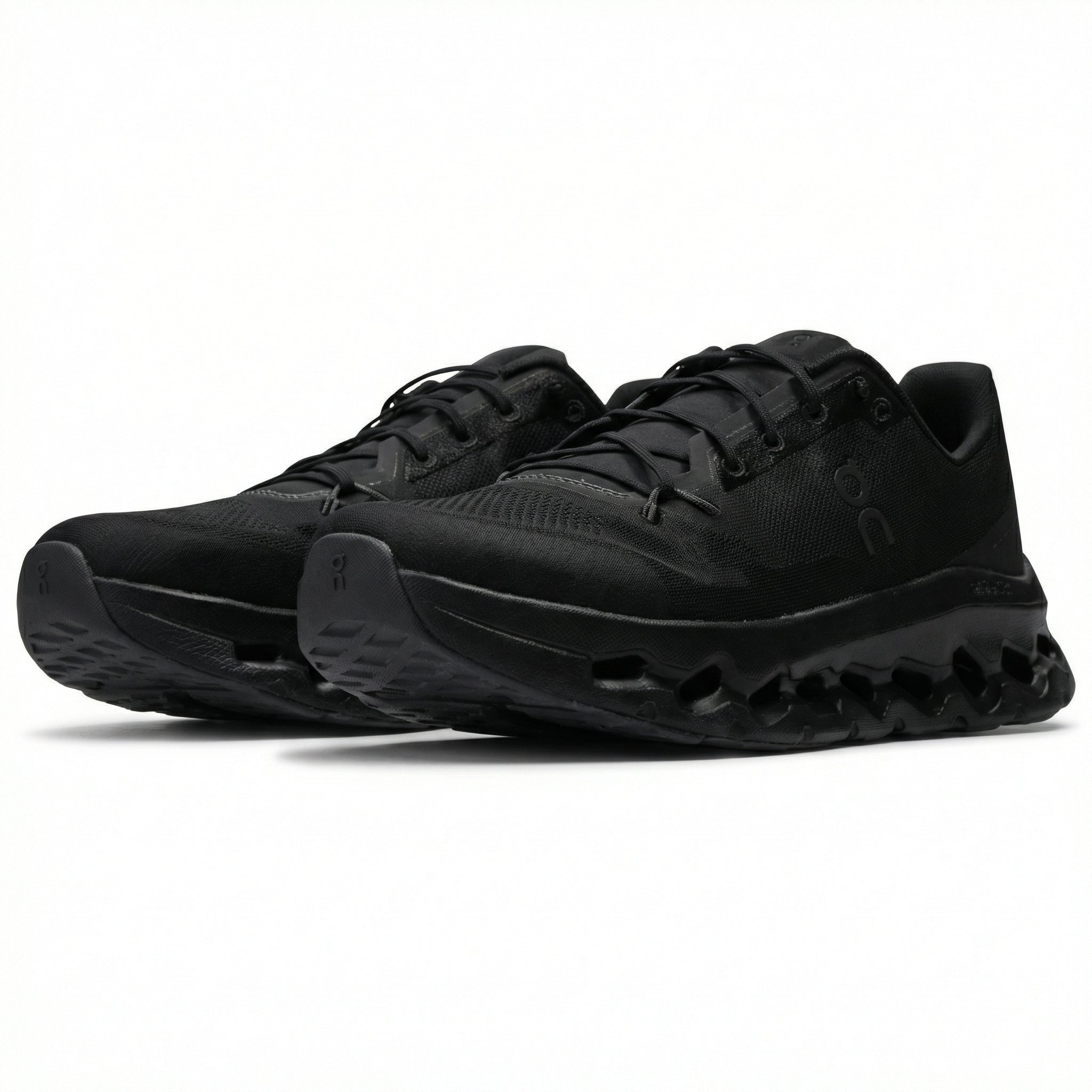 Cloudtilt™ – Eclipse Black
