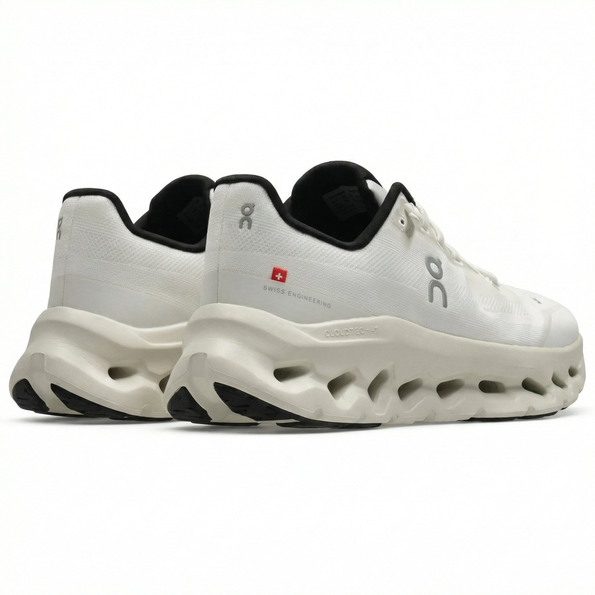 Cloudtilt™ – Pearl Ice White